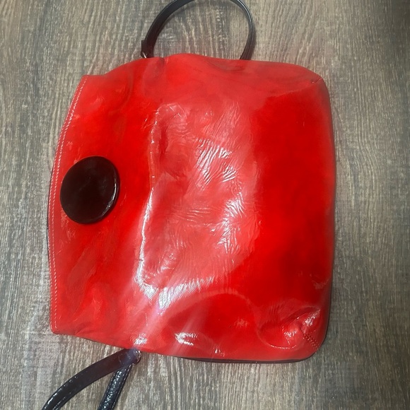 Baci used once for wedding patent Vegan leather Red and Black Shoulder Bag - Picture 10 of 13